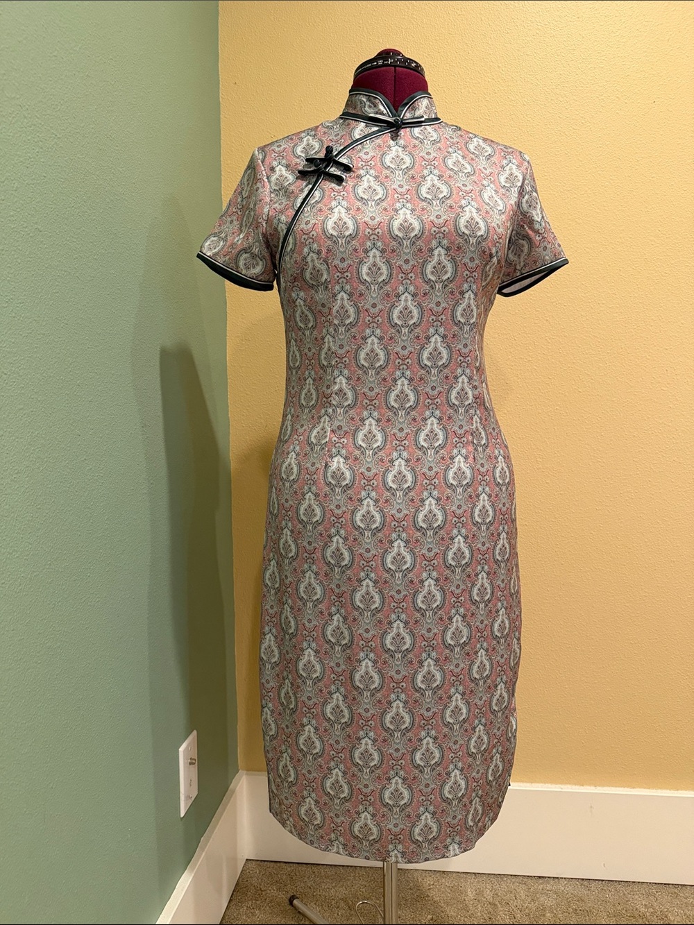 Pink Patterned Short-Sleeve Midi Cheongsam Dress